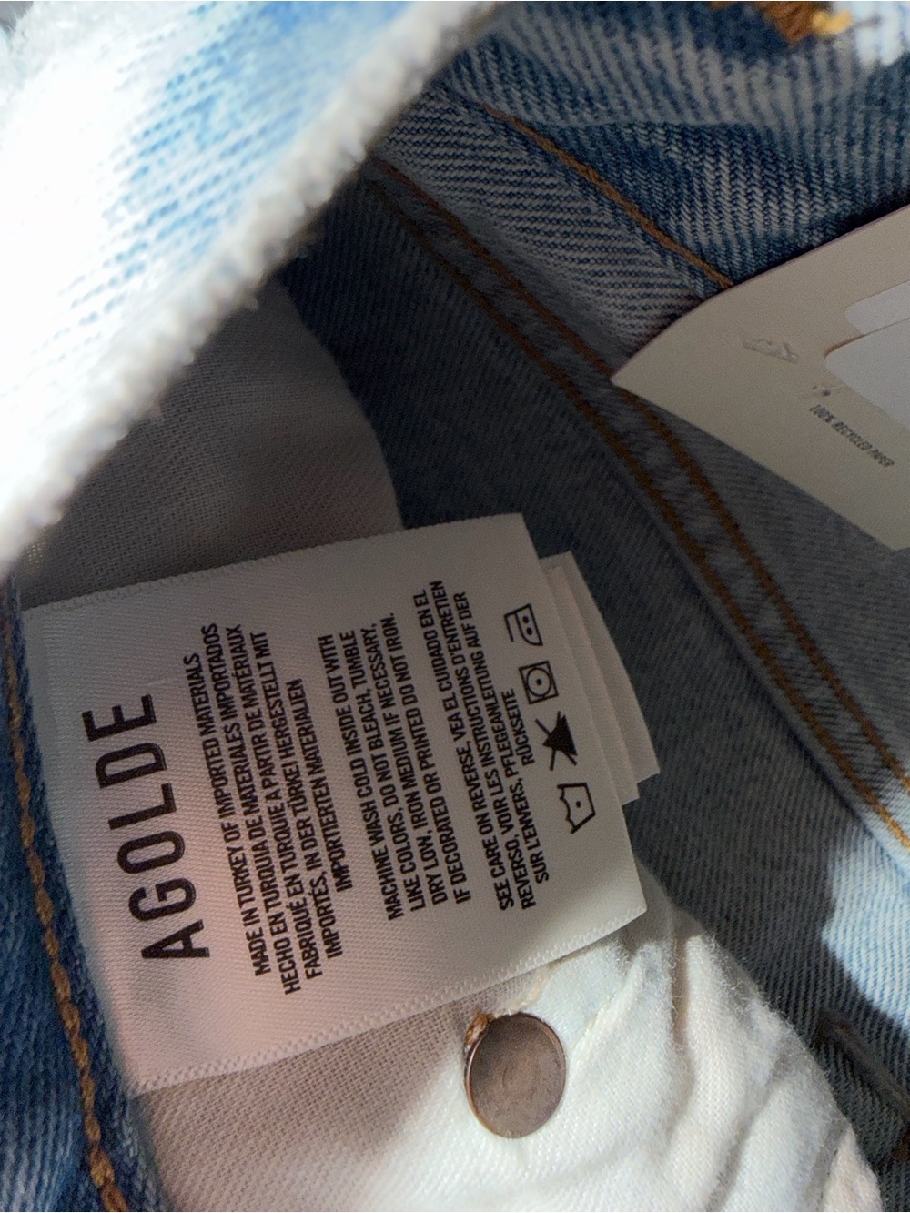 Agolde High Rise Slim Riley Shorts - Picture 6 of 10